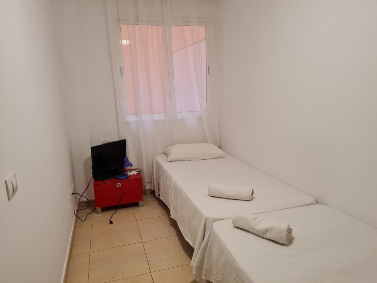 Habitaciones Nathaly Armenime エクステリア 写真